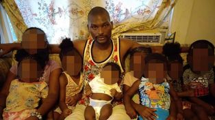 Ośmioro dzieci nie żyje. Policja potwierdziła tożsamość sprawcy