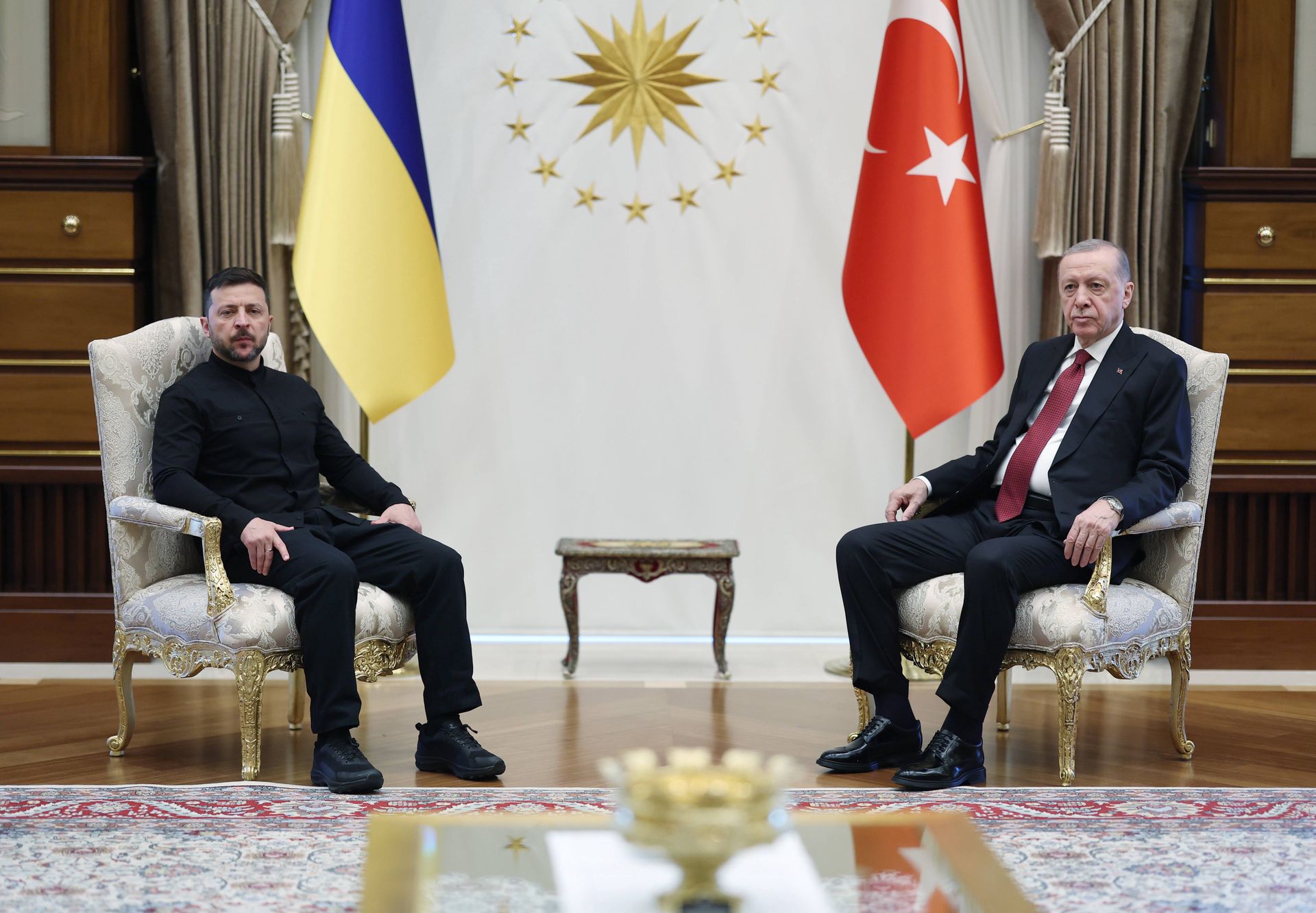Zełenski w Turcji. W tym czasie doszło do trzęsienia ziemi