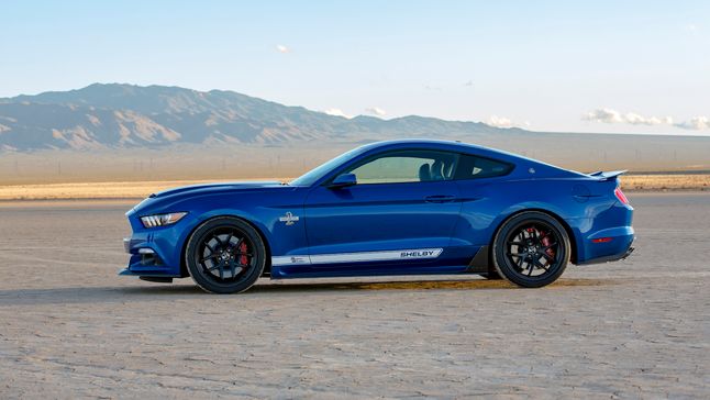 50th Anniversary Super Snake wyceniono na 69 995 dolarów amerykańskich, co daje w prostym przeliczeniu kwotę 287 000 zł.