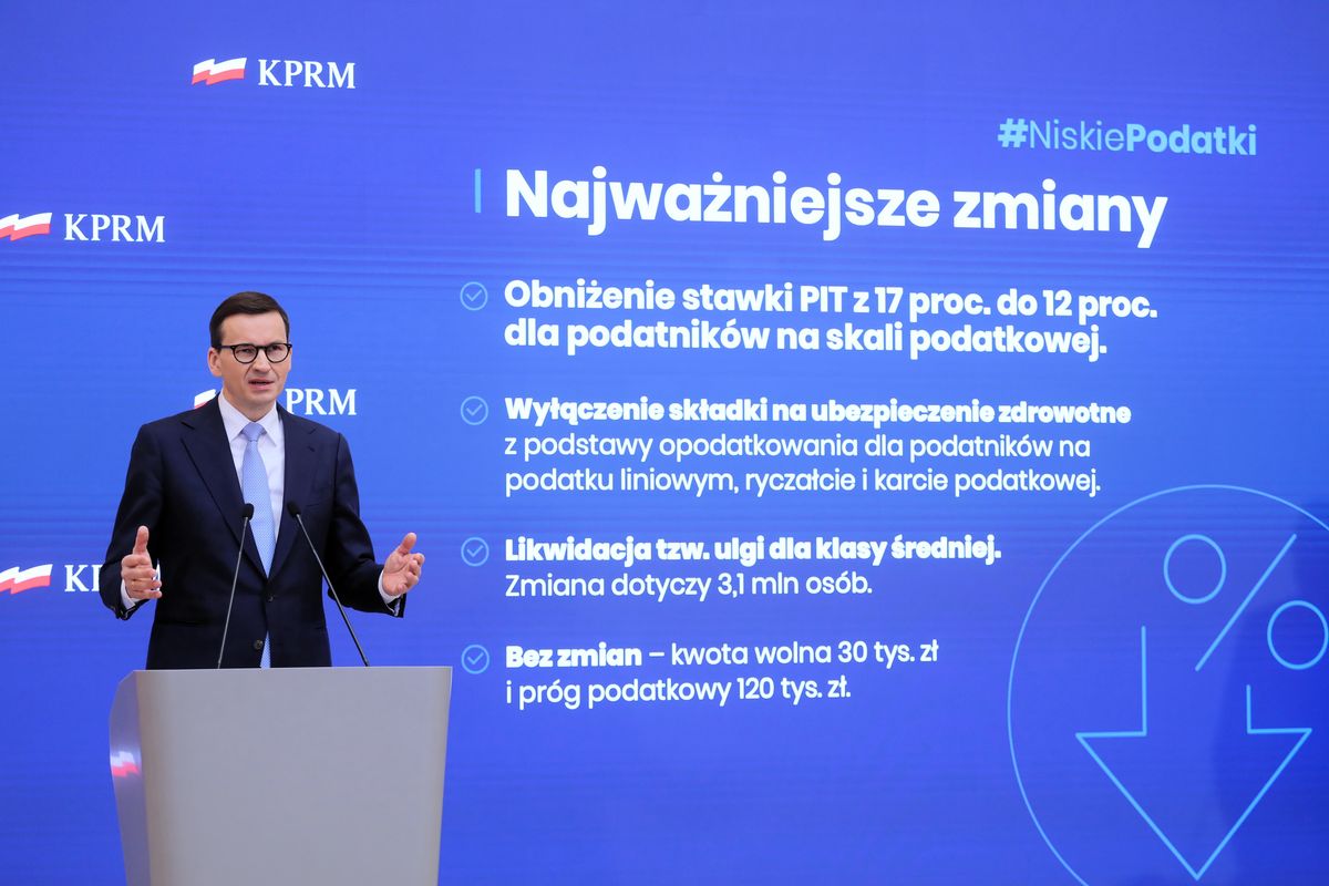 Premier Mateusz Morawiecki podczas konferencji prasowej 