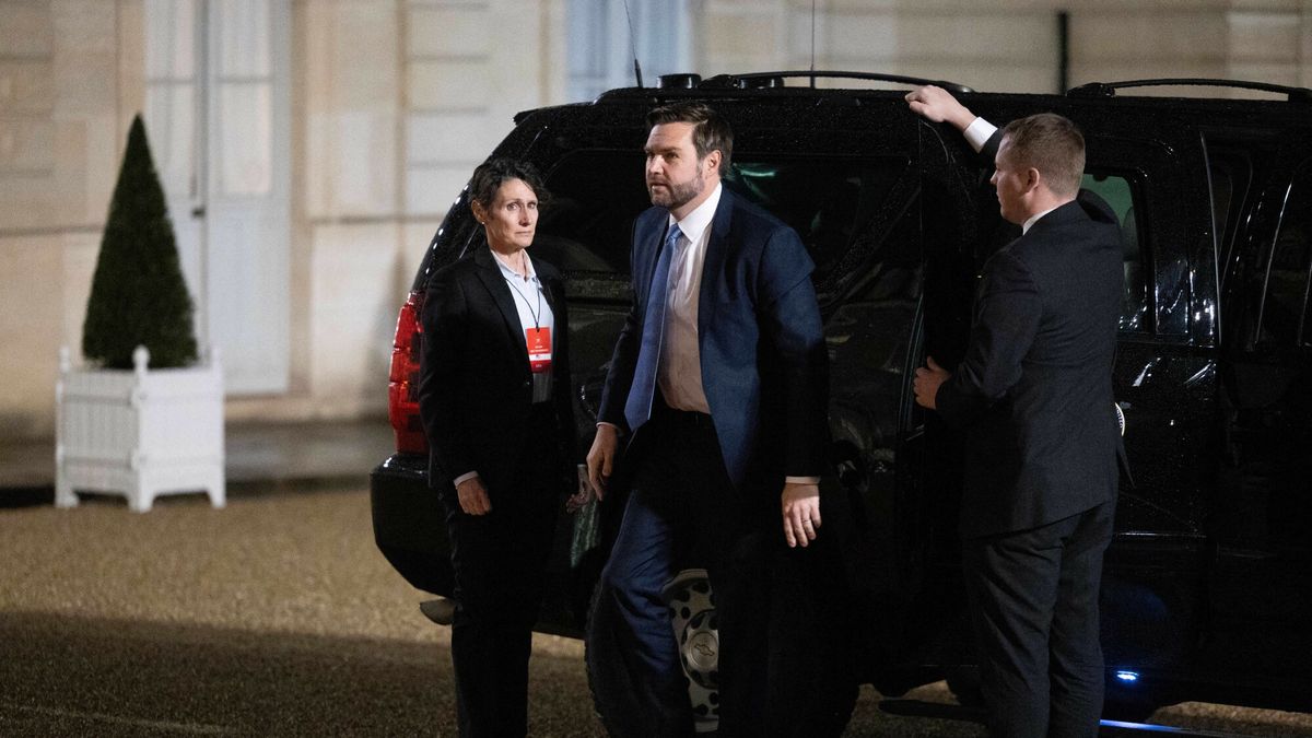 Temporary
US vice-president J.D. Vance arrives to attend a State dinner with World leaders and businessmen on the sideline of the Artificial Intelligence (AI) Action Summit, at the Elysee palace, in Paris, on February 10, 2025. Photo by Raphael Lafargue/ABACAPRESS.COM
Lafargue Raphael/ABACA