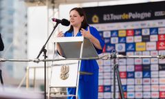 Z auta prezydentki Gdyni odpadło koło. Biegły wydał opinię