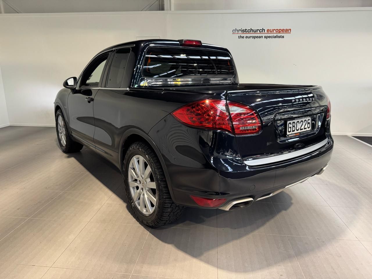 Porsche Cayenne Pickup
