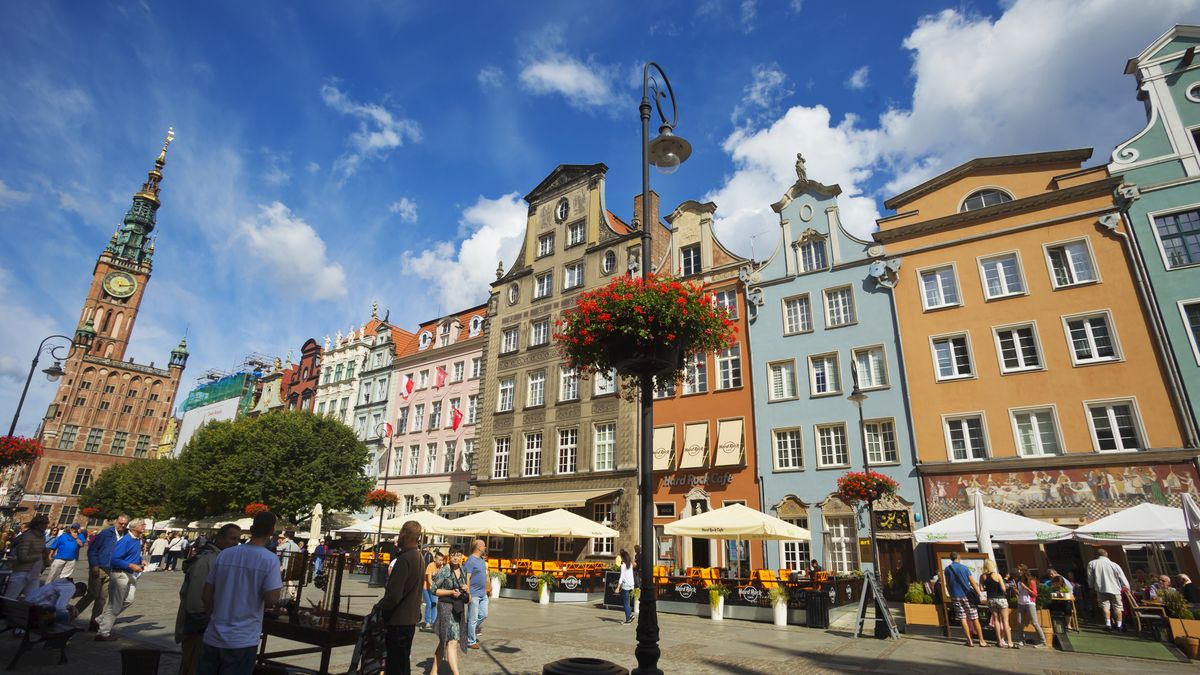 Gdansk Town Hall Clock Tower on Long Market Street, Old Town. Gdansk, Poland. (Photo by: Ron Dahlquist/Design Pics Editorial/Universal Images Group via Getty Images)