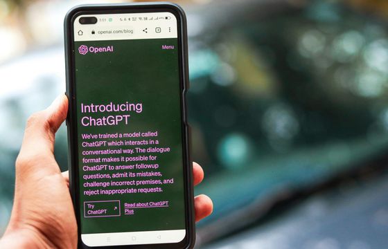 Przełomowe badanie treści w internecie. Wiadomo, ile tworzy AI, a ile ludzie