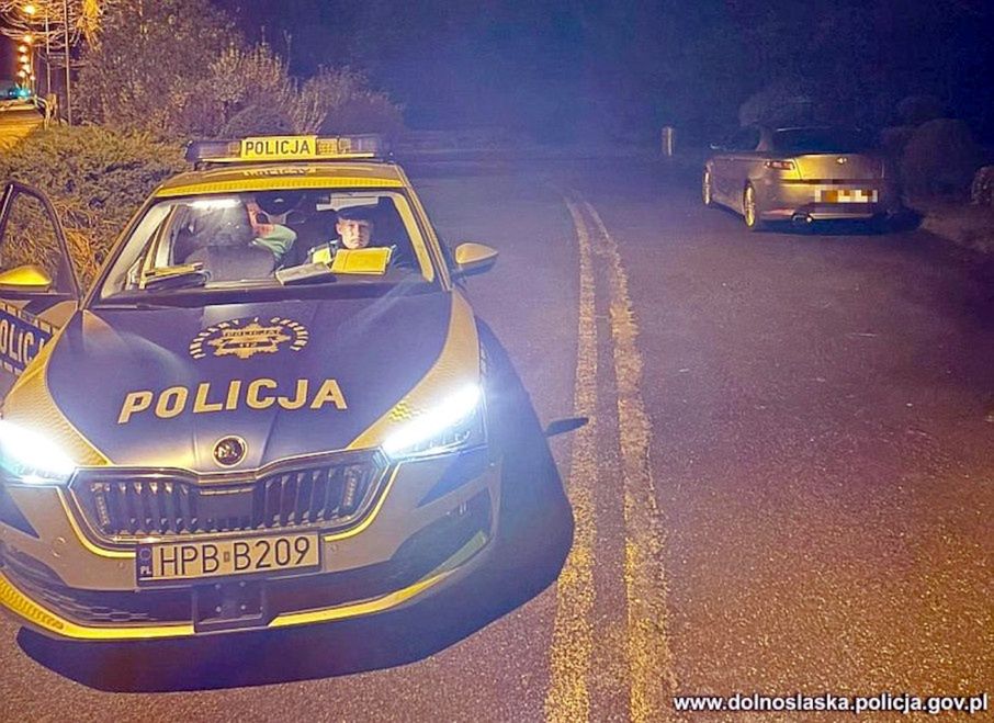 Policja zatrzymała go do kontroli. Zrobił najgłupszą rzecz, jaką mógł