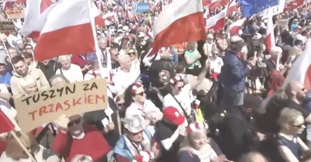 Dwa duże marsze w Warszawie. Policja wydała komunikat