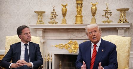 "Traktują nas bardzo źle". Trump gorzko o Unii Europejskiej
