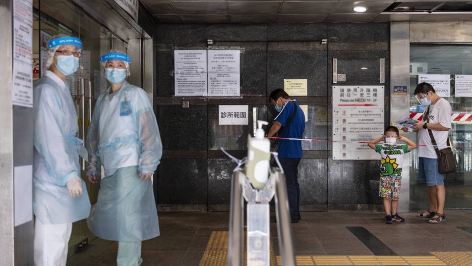 Koronawirus. 33-latek z Hongkongu ponownie zakażony