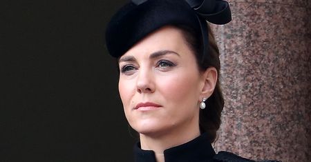 Kate pocieszała chłopca, którego tata zginął w Afganistanie. Zwróciła uwagę na medale, które po nim nosi