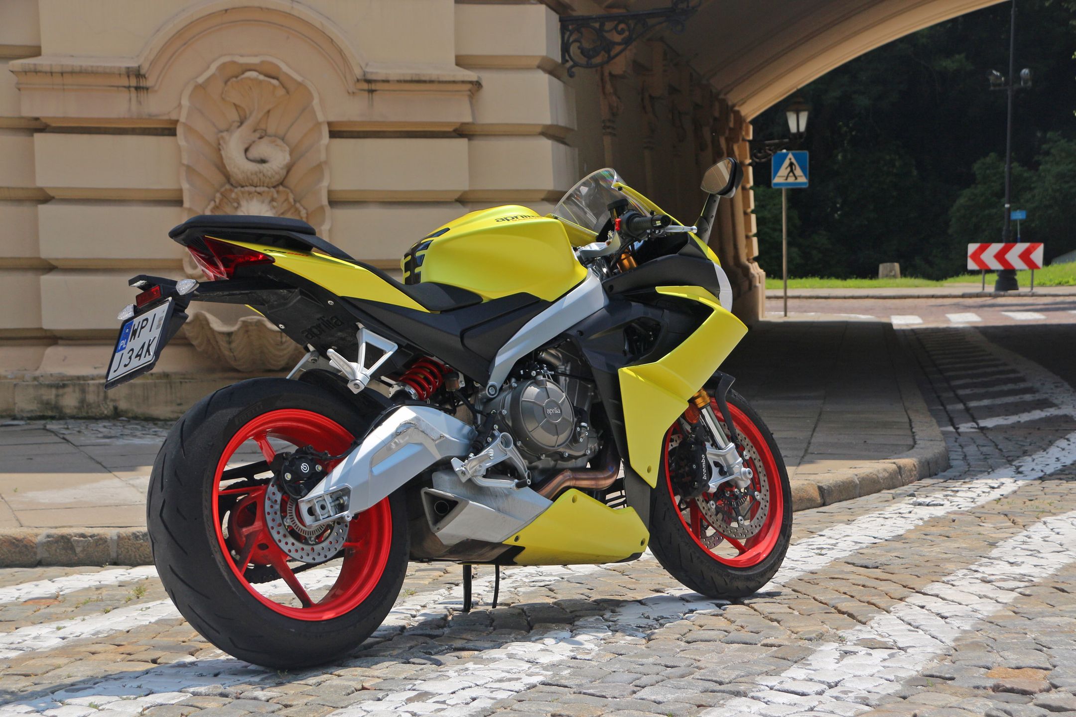 Aprilia RS 660