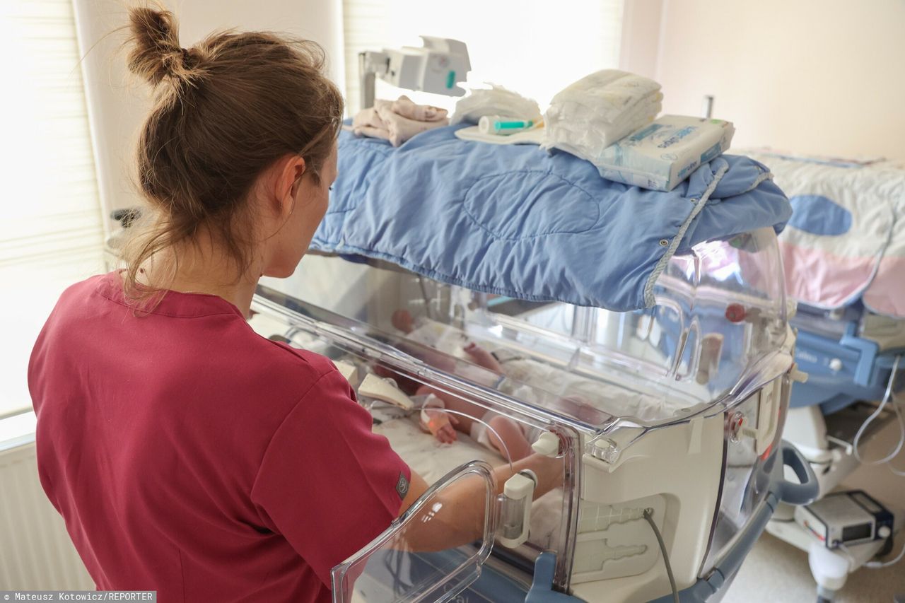 Porodówki znikają po cichu. "Nie ma możliwości"