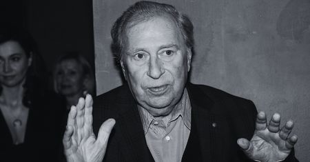 Jerzy Stuhr nie żyje. Tak niedawno mówił o walce z chorobą: "Wiem, co to znaczy nie móc podnieść ręki, nie móc wstać"