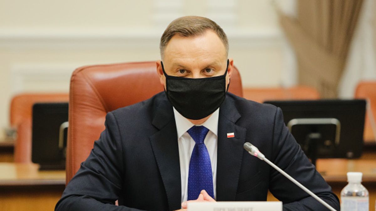 Andrzej Duda zabrał głos na temat kontrowersyjnego lotu z Zielonej Góry. Co powiedział?