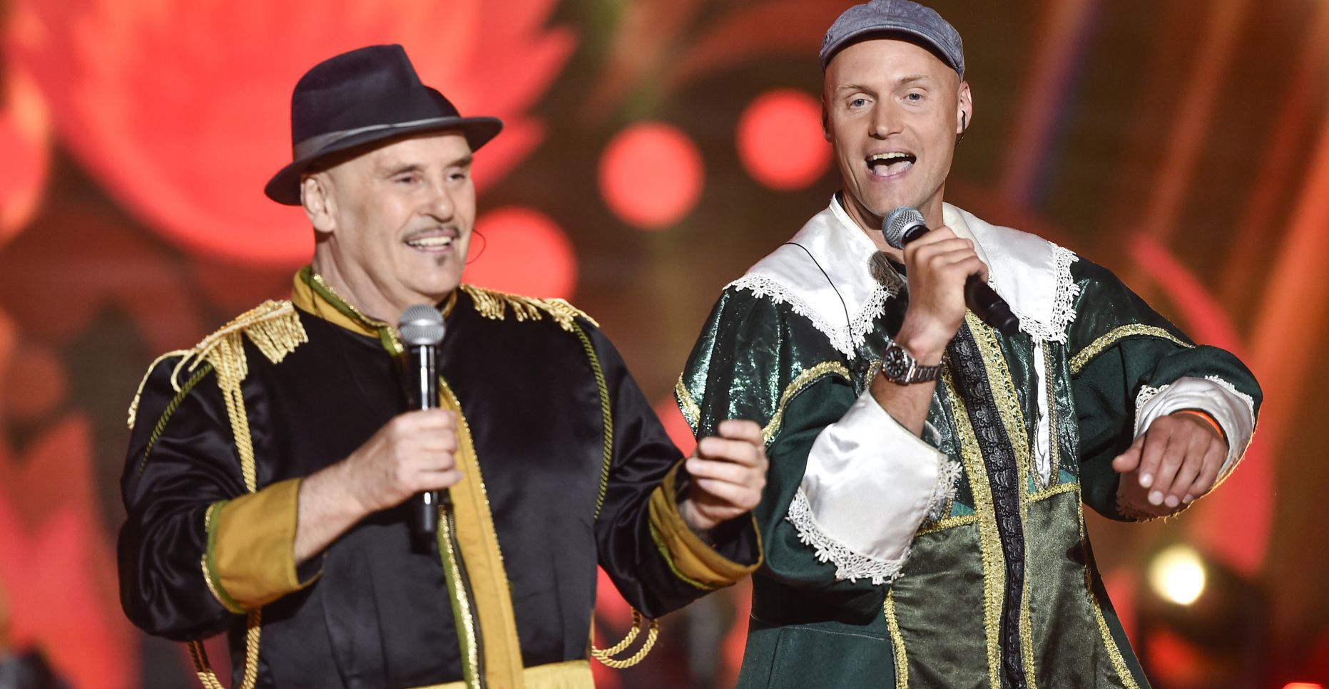scena z: Krzysztof Krawczyk Jr., Trubadurzy, SK:, , fot. Jacek Kurnikowski/AKPA
5. Festiwal Weselnych Przebojów, Festiwal Weselnych Przebojów, Festiwal Weselnych Przebojów 2021, Krzysztof Krawczyk Jr., Trubadurzy
