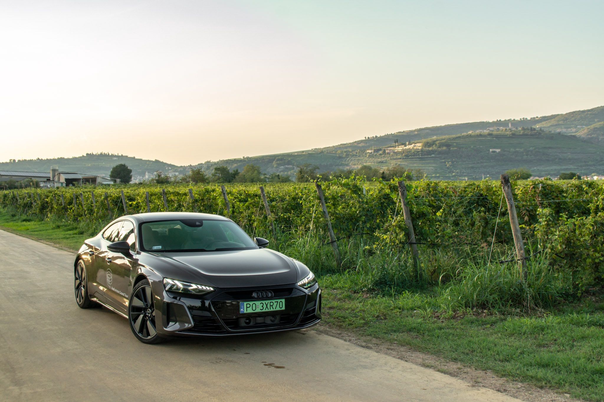 Audi e-tron Grand Tour