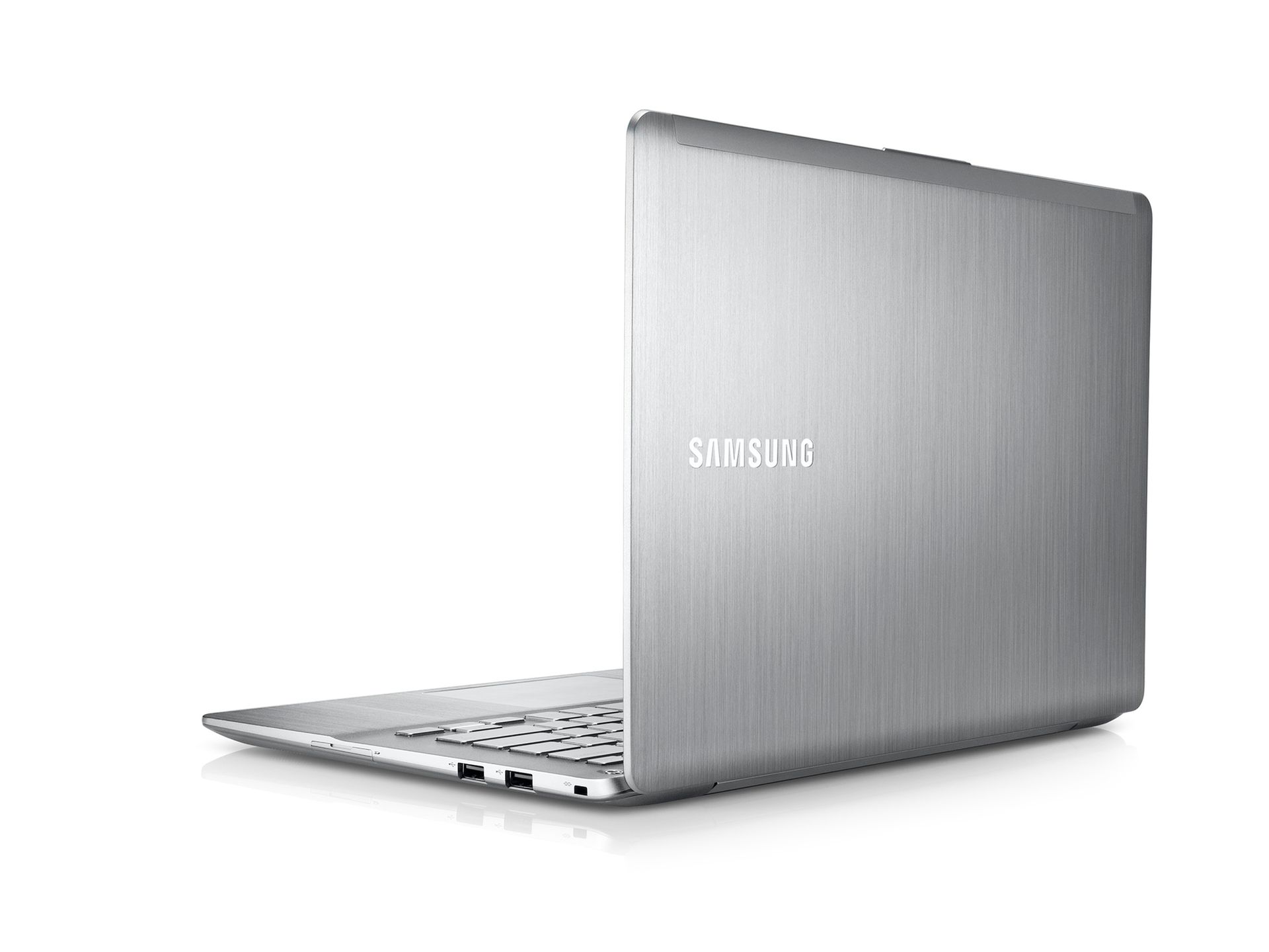 Samsung atakuje - płaskie, wydajne laptopy z serii 7 Chronos i Ultra zapowiedziane 4