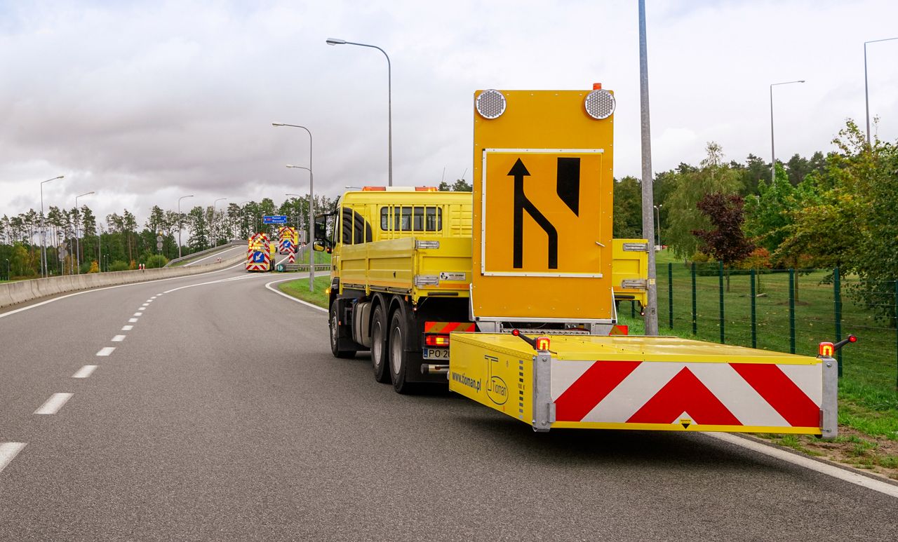 Poduszka antyzderzeniowa na autostradzie A2 – do czego służy?