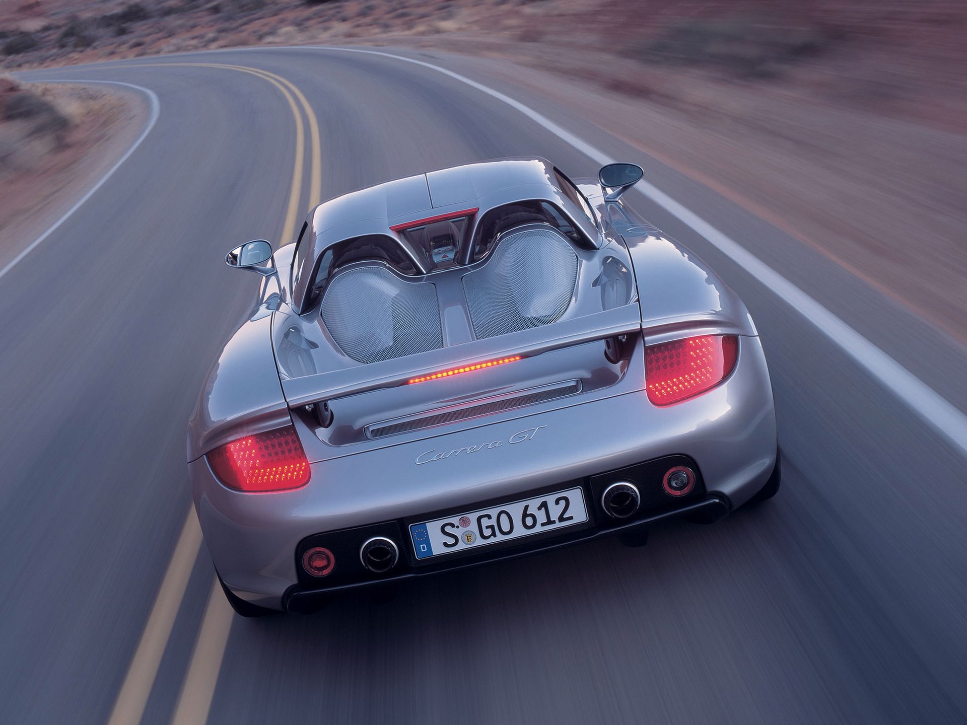Porsche Carrera GT 8