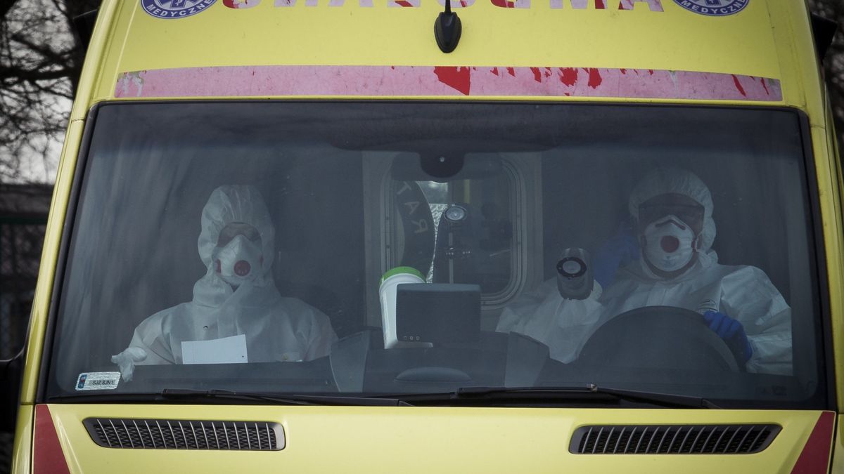 Koronawirus w Polsce. Ponowne zakażenie możliwe w wyjątkowych przypadkach