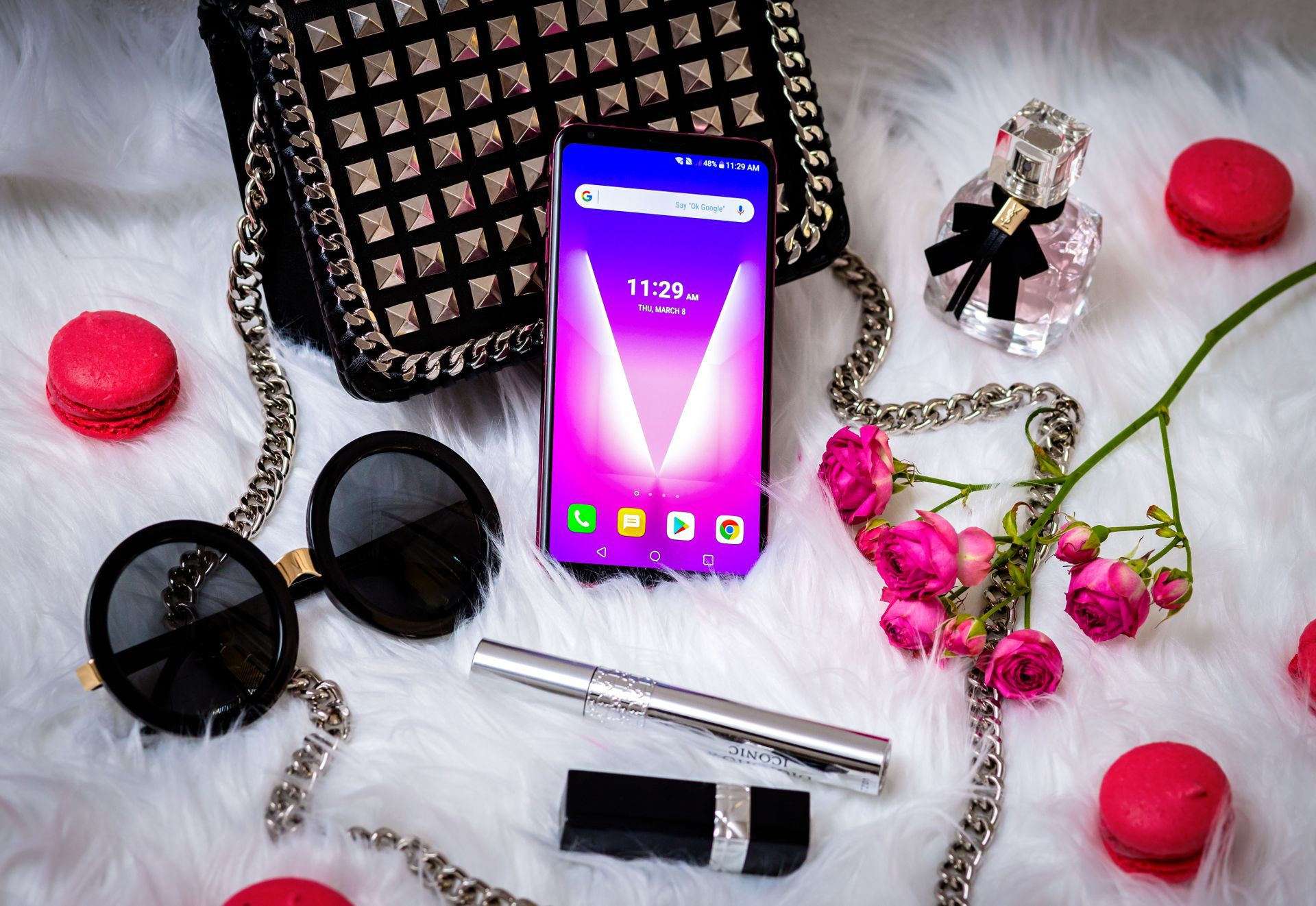 #wSkrócie: kobieca wersja LG V30, vivo Apex w konsumenckiej wersji oraz Xiaomi Mi MIX 2s, Honor 7C i OPPO R11 na wideo 2