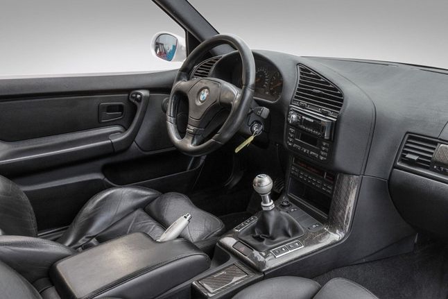 BMW E36 Compact V12