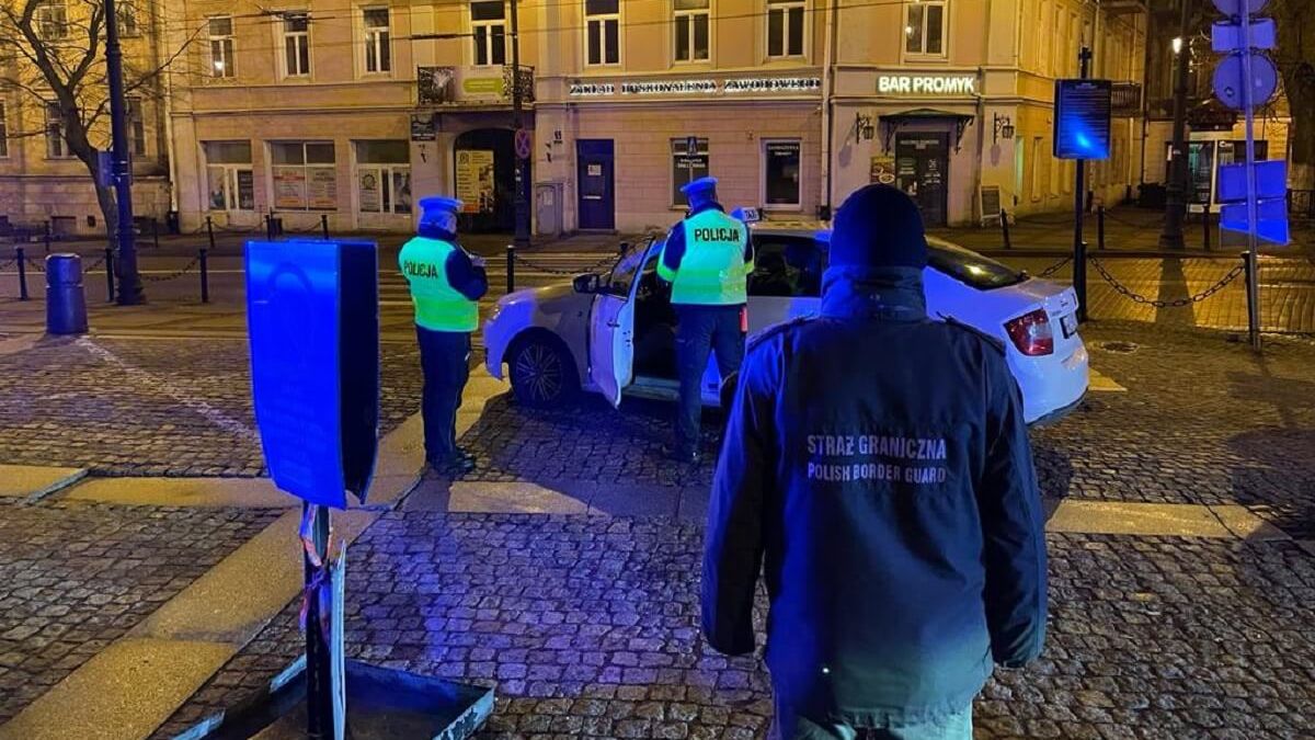 Kontrole kierowców taksówek „na aplikację”