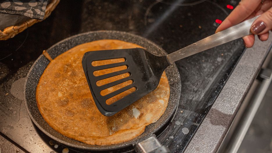 tasty, closeup, gourmet, top view, plate, pancake, cooked, cooking, kitchen, woman, healthy pancake, sweet, breakfast, background, dessert, meal, food, delicious, cuisine, homemade, snack, gastronomy, fresh, healthy, dish, traditional, nutrition, thin, grey, fried, russian, crepe, table, eat, blini, recipe, household, turner, maker, chef, electric, pancakes, woman cooking kitchen, woman cooking, induction stove, woman makes thin pancakes