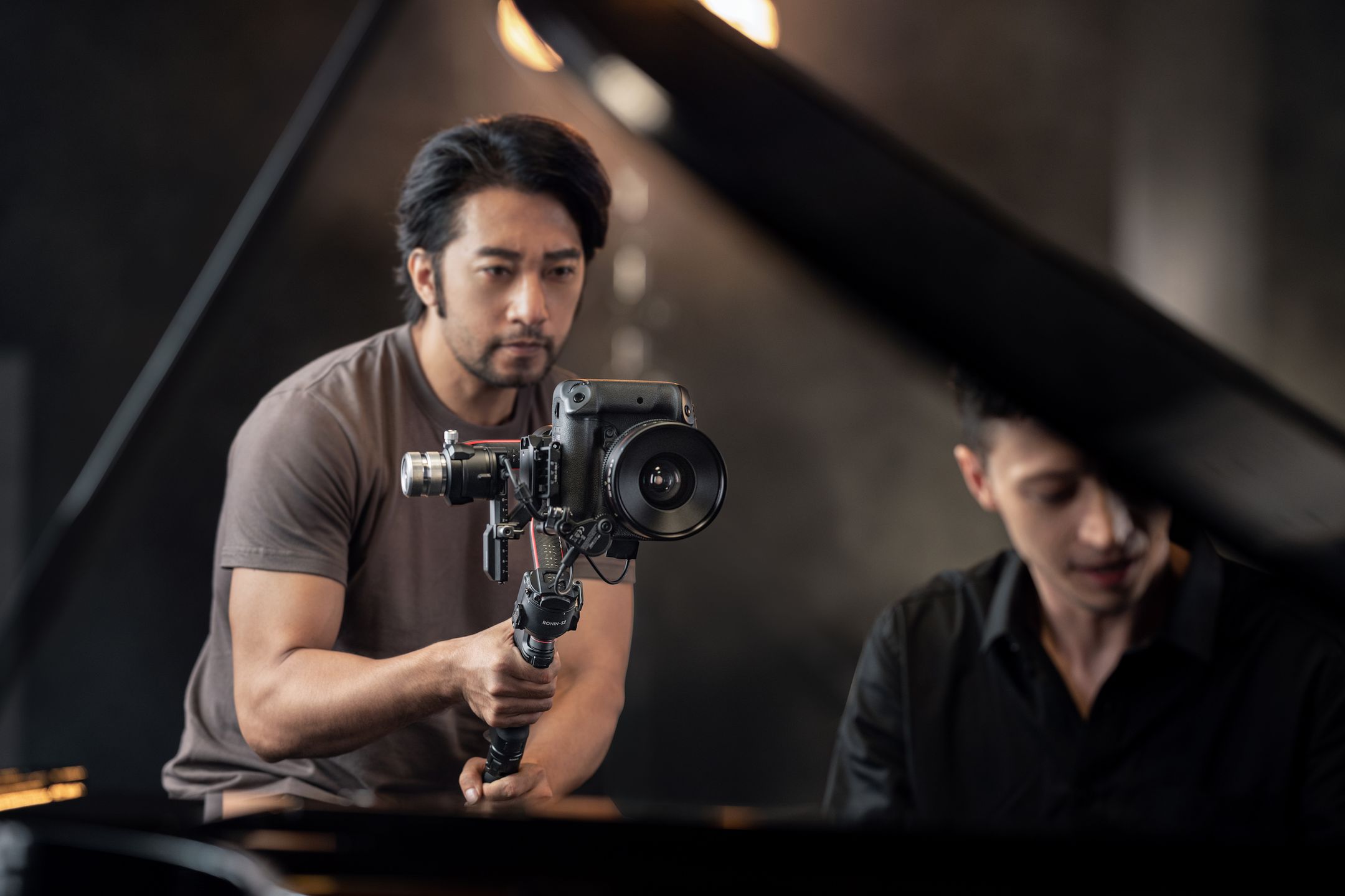 DJI RS 2 oraz DJI RSC 2 – nowe gimbale z 3-osiową stabilizacją i innymi bajerami 1