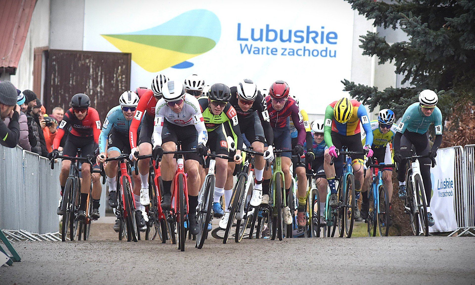 Kolarstwo przełajowe w Zielonej Górze Drzonkowie