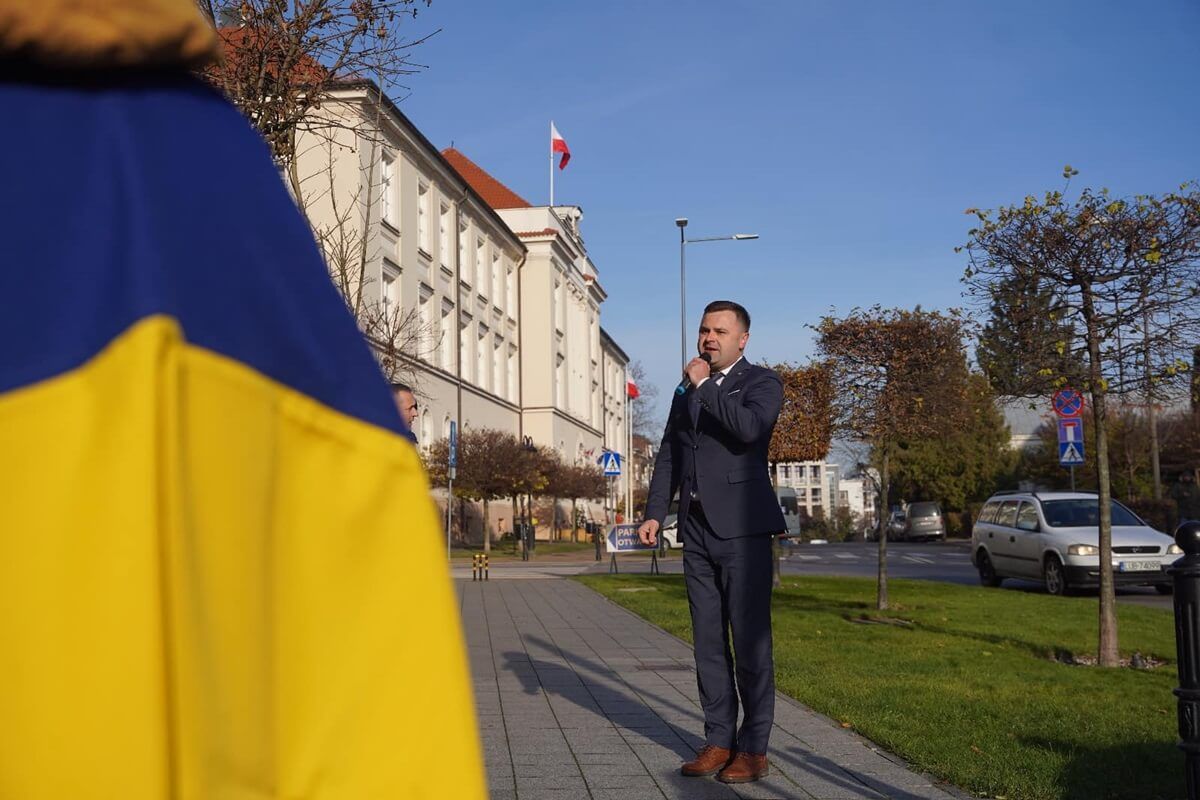 1000 dni wojny na Ukrainie, uroczyste podniesienie flagi w Lublinie
