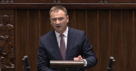 Awantura w Sejmie. Gosiewska do Nitrasa: Zejdź pan z tej mównicy!