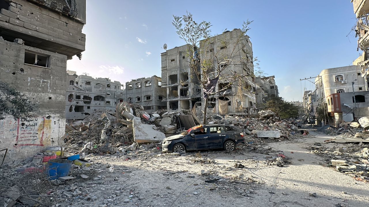 A view of demolition at Tel ez-Zater region after Israeli forces withdrew area aftermath the withdrawal of Israeli forces in Jabalia, Gaza on December 22, 2023