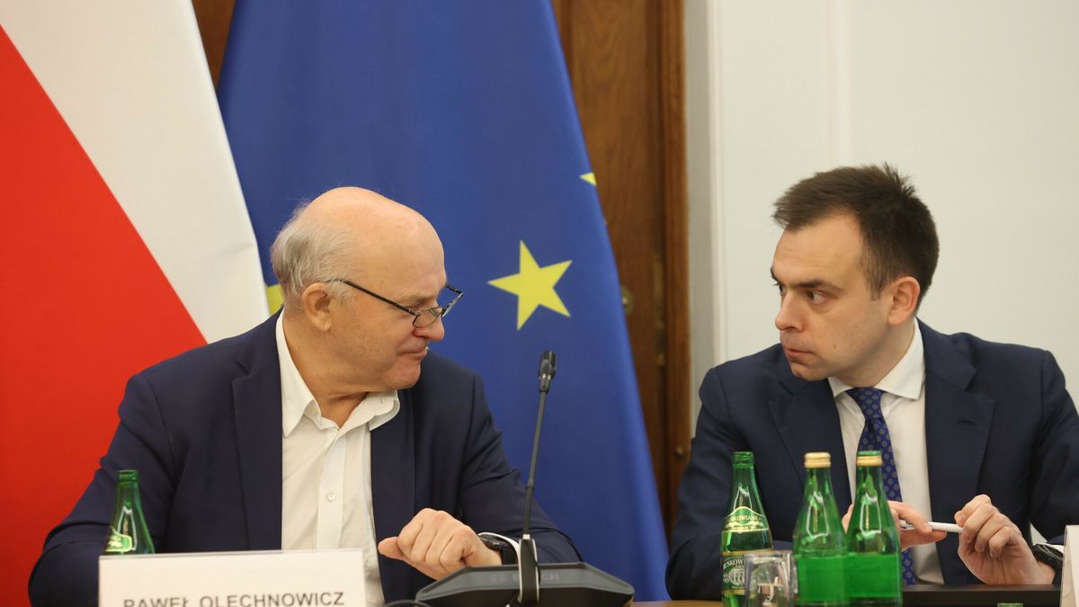 Paweł Olechnowicz, były prezes Lotosu i minister finansów Andrzej Domański