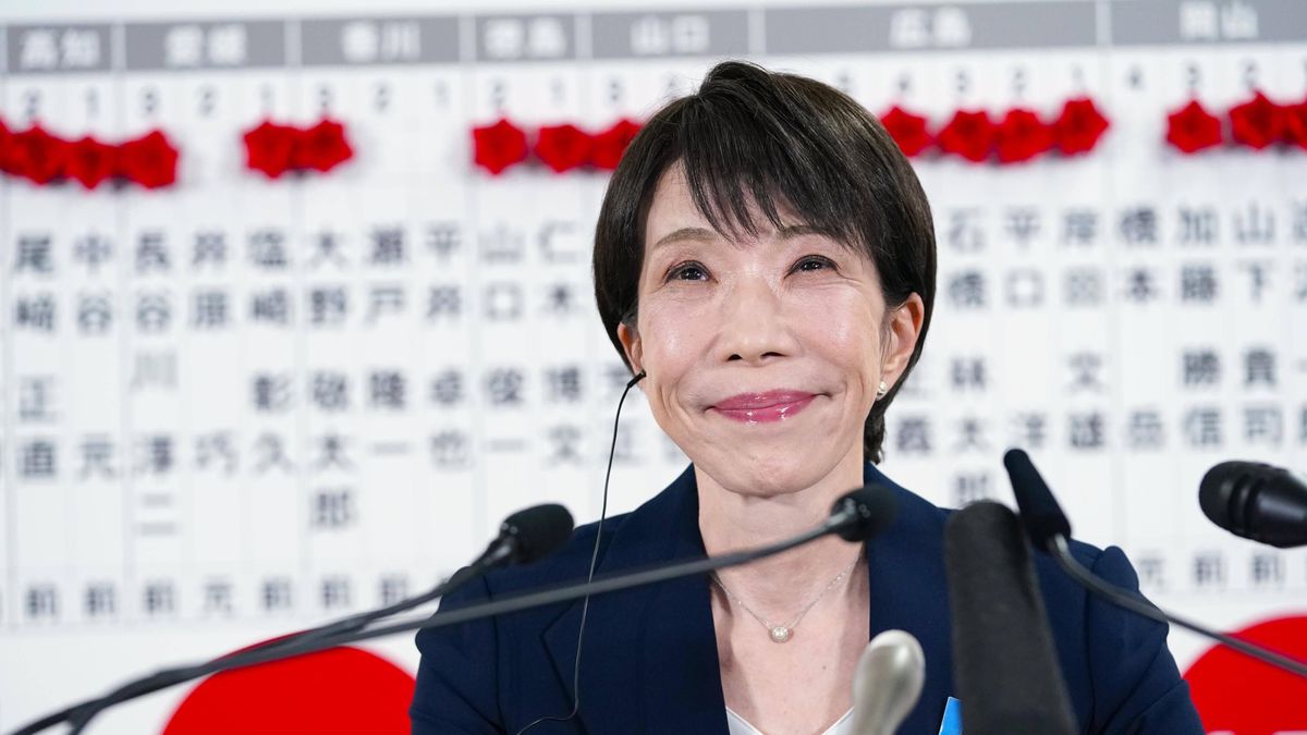 Premierka Sanae Takaichi