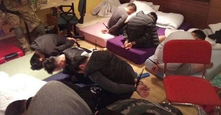 Chińczycy oszukiwali rodaków metodą „na policjanta”. W sprawie zatrzymano już 50 osób