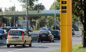 Błysk fotoradaru. Czy to automatyczny mandat? Oto wyjątek