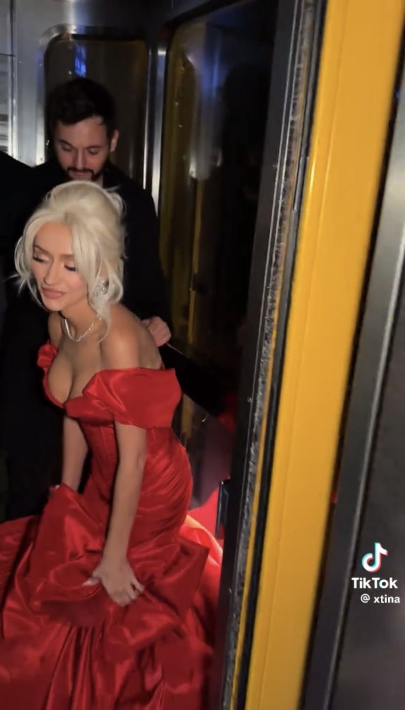 Odmieniona Christina Aguilera w Paryżu