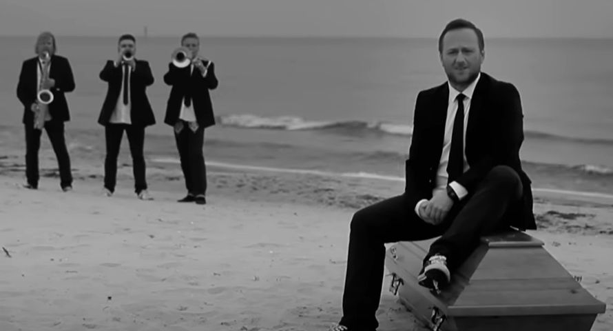 Zespół dziennikarzy zagrał na zlecenie Ministerstwa Rolnictwa. "Zawsze zachowujemy niezależność"