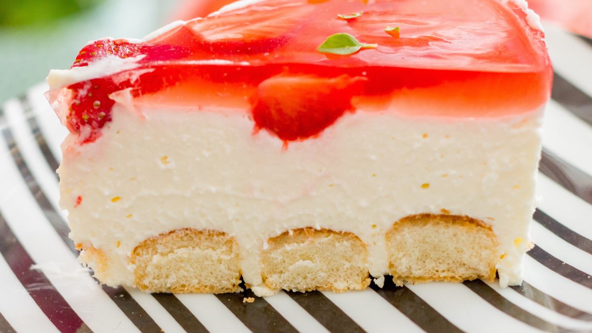 Sernik z serka wiejskiego to hit na upały