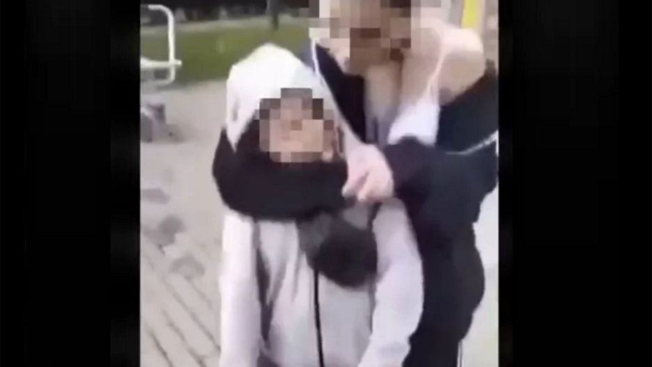 Matka maltretowanego przez nastolatków chłopca: "Popłakałam się z niemocy, bólu i rozpaczy"