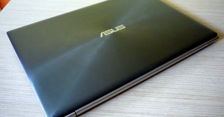 Asus Zenbook Prime UX32VD – niesamowity. Miał być [test]