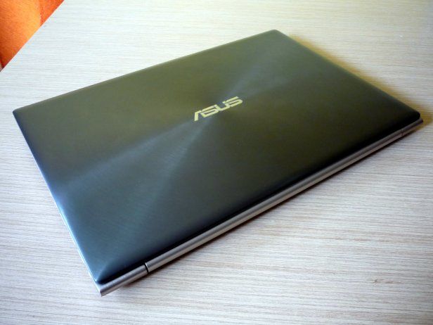 Asus Zenbook Prime UX32VD – niesamowity. Miał być [test] 1