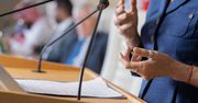 Partie polityczne. Tylko znawca odkryje wszystkie hasła