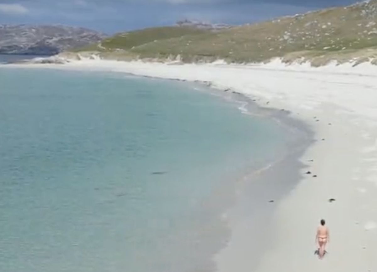 Ta wyjątkowa plaża znajduje się na wyspie Harris 