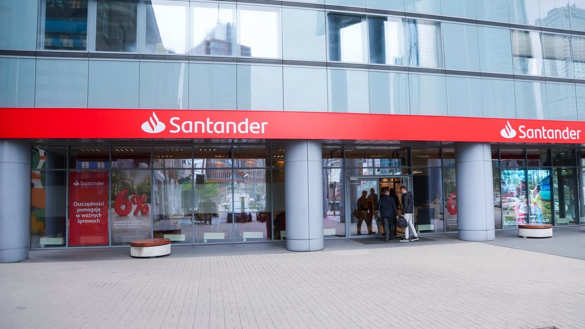 East News archiwum
Fot. Wojciech Olkusnik/East News, Warszawa, 05.05.2025. Bank Santander.
Wojciech Olkusnik