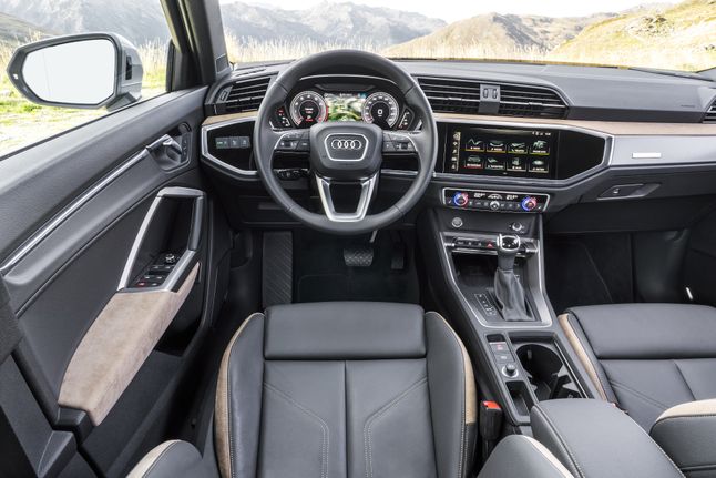 Nowe Audi Q3 Advanced exterior