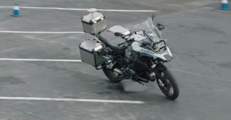 Autonomiczny motocykl BMW wzbudził ogromne zainteresowanie na targach CES