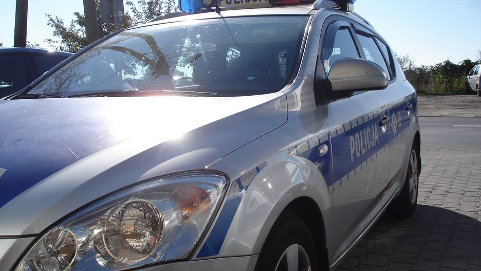 Pniewy. 3-latek pozostawiony na stacji benzynowej (Fot.: policja.gov.pl)