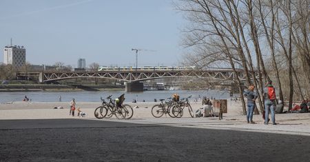 Pogoda. Warszawa. W czwartek może padać